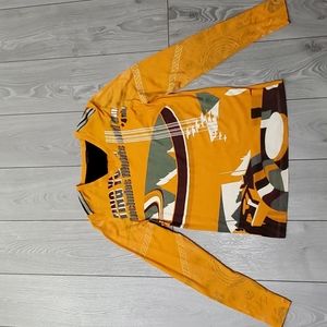 Custo Barcelona Long Sleeve v-neck T